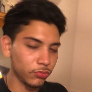 Meet your Posher, Max